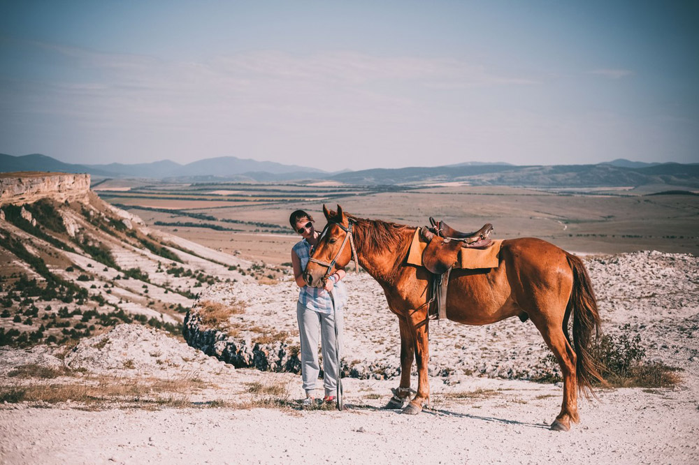 Уникальные прогулки на лошадях в Крыму